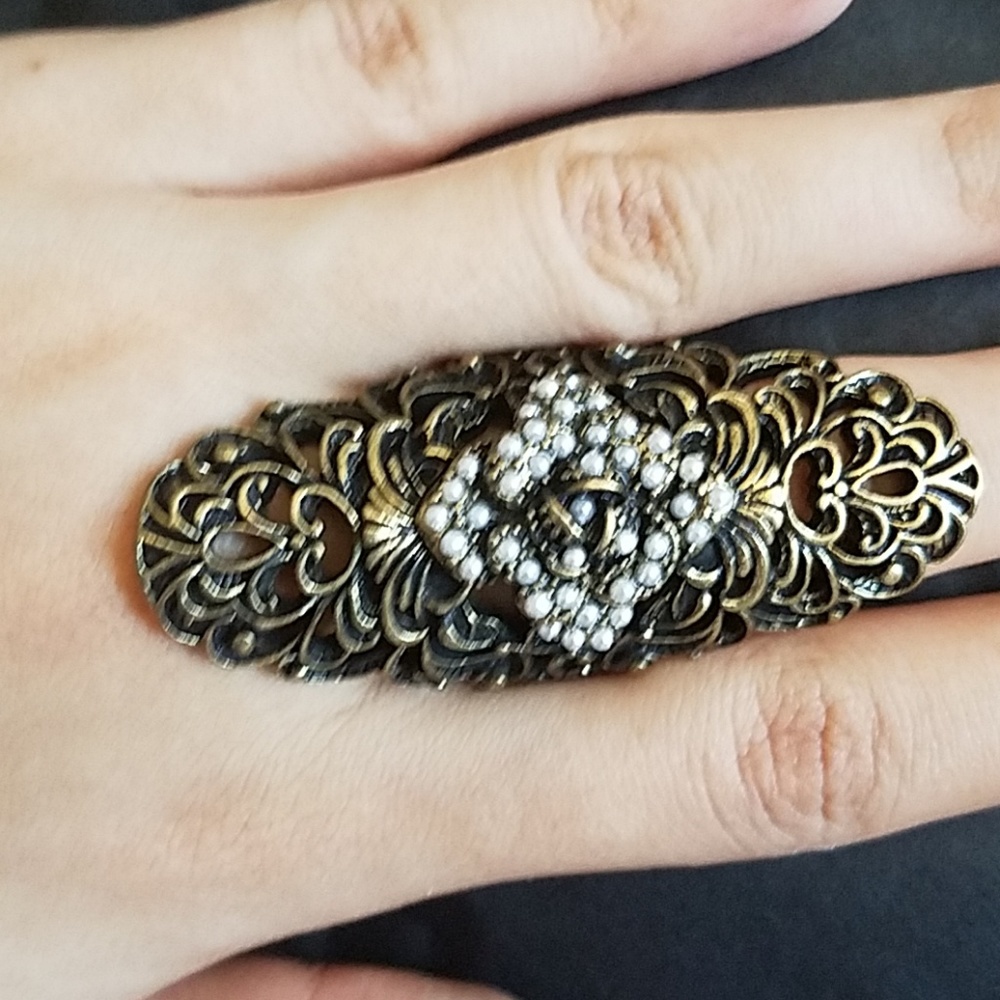 Statement Ring - Picture 6 of 6
